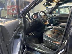 جیپ گراند شیرۆکی